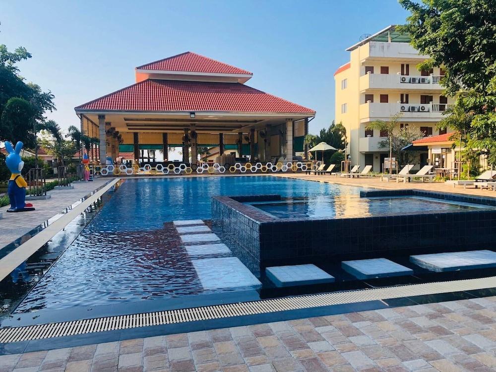 New Travel Beach Hotel & Resort Чао Лао Бийч Екстериор снимка
