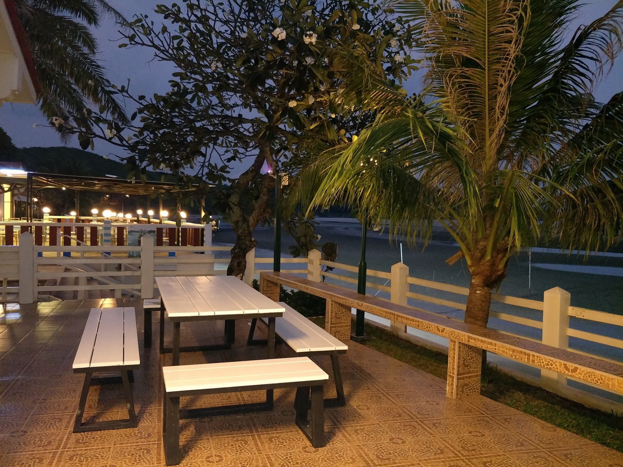 New Travel Beach Hotel & Resort Чао Лао Бийч Екстериор снимка